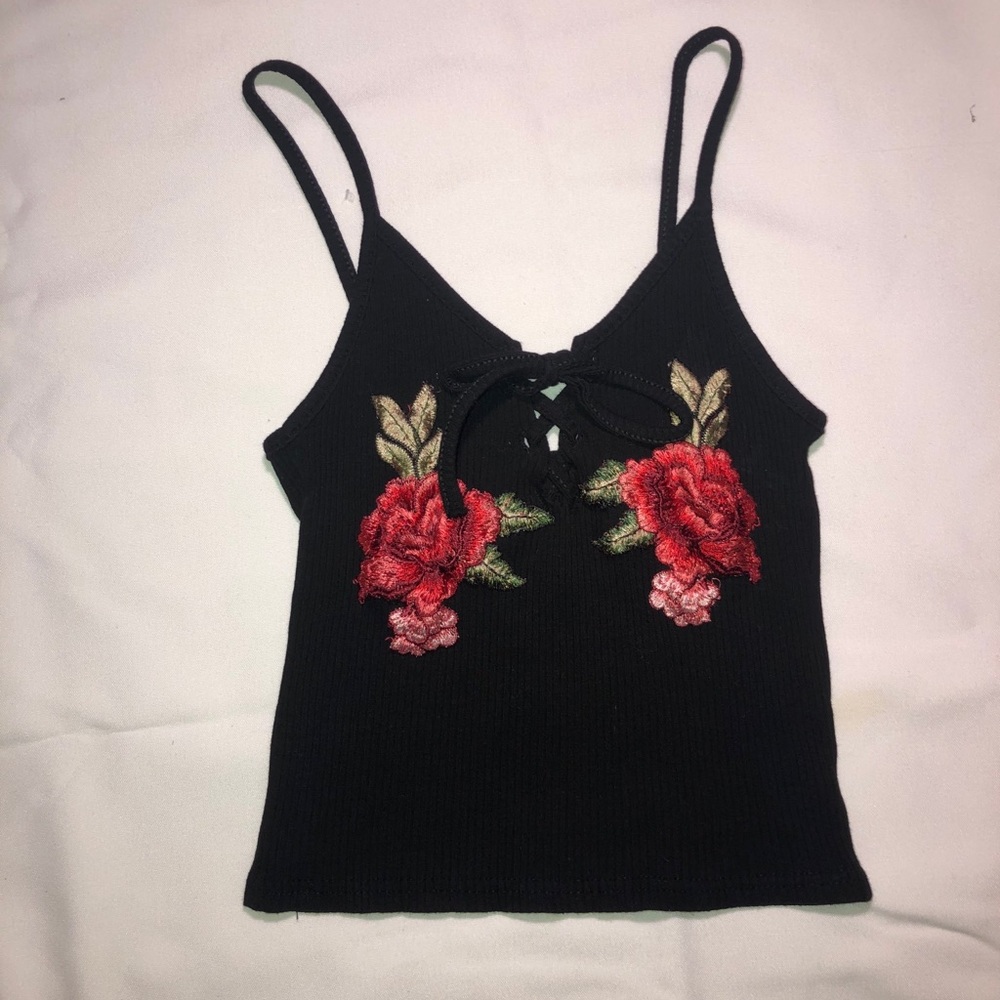 Black rose pattern top